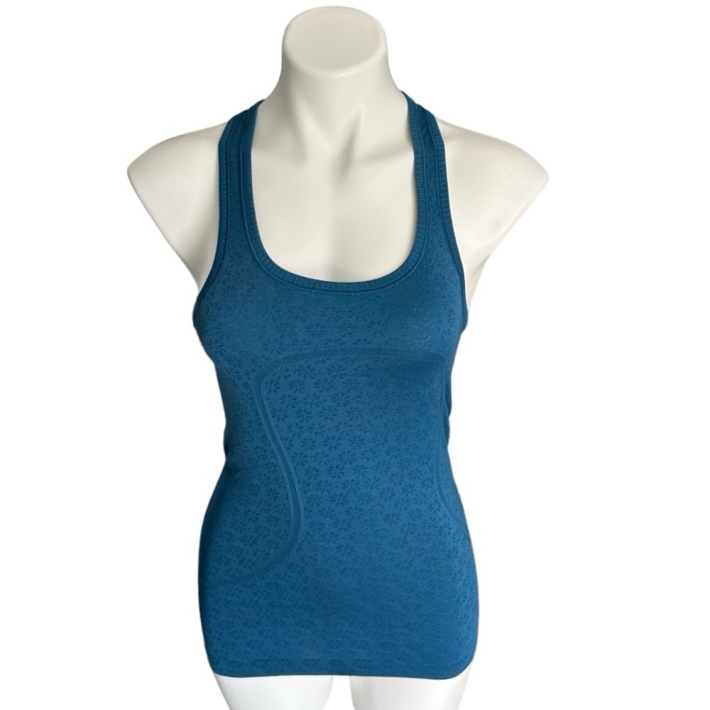 Lululemon Swiftly Tech Racerback Tank Carbon Blue Floral Size 4